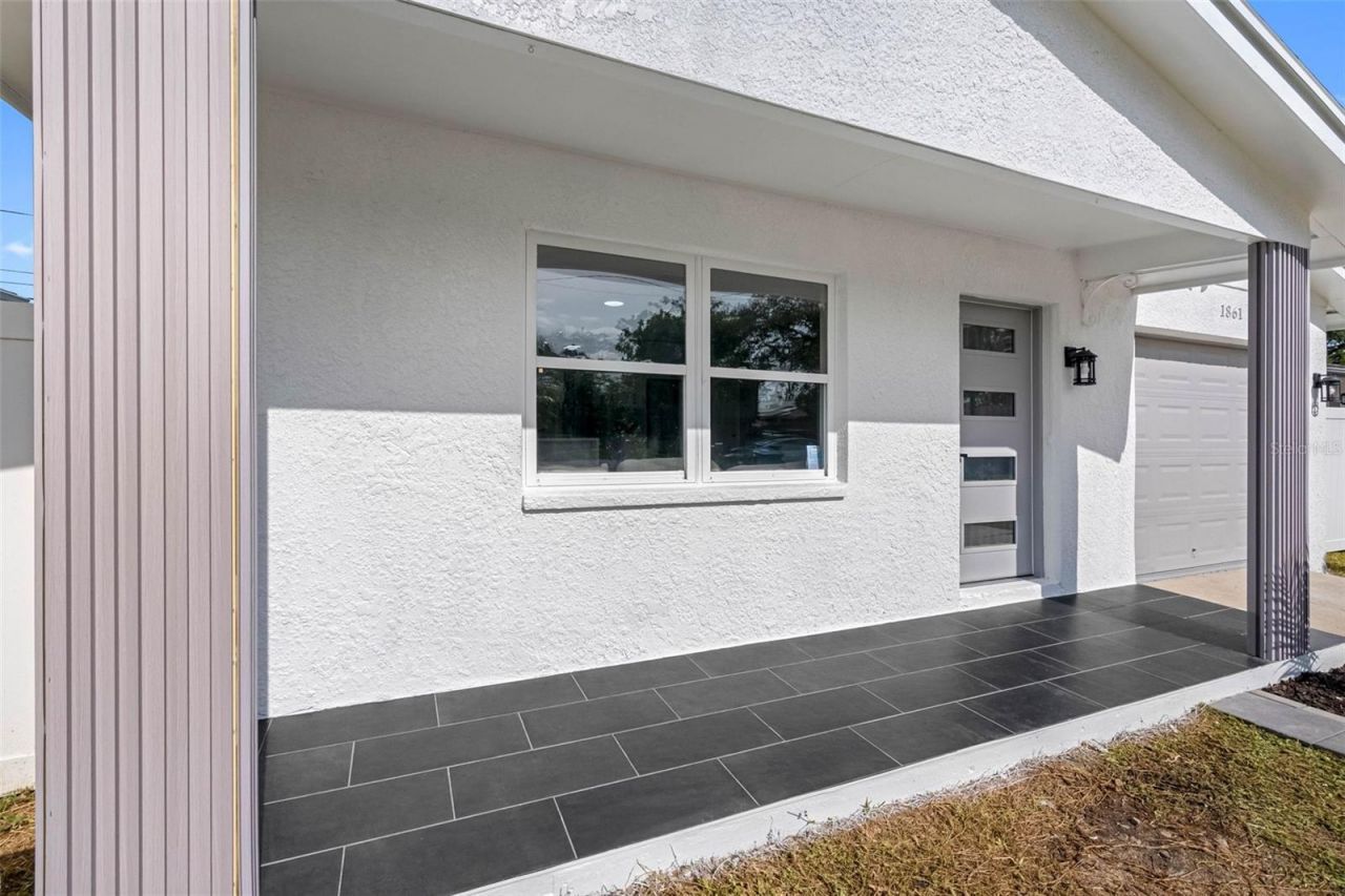 1861 Shore Acres Boulevard Ne, Saint Petersburg, FL 33703 Photo