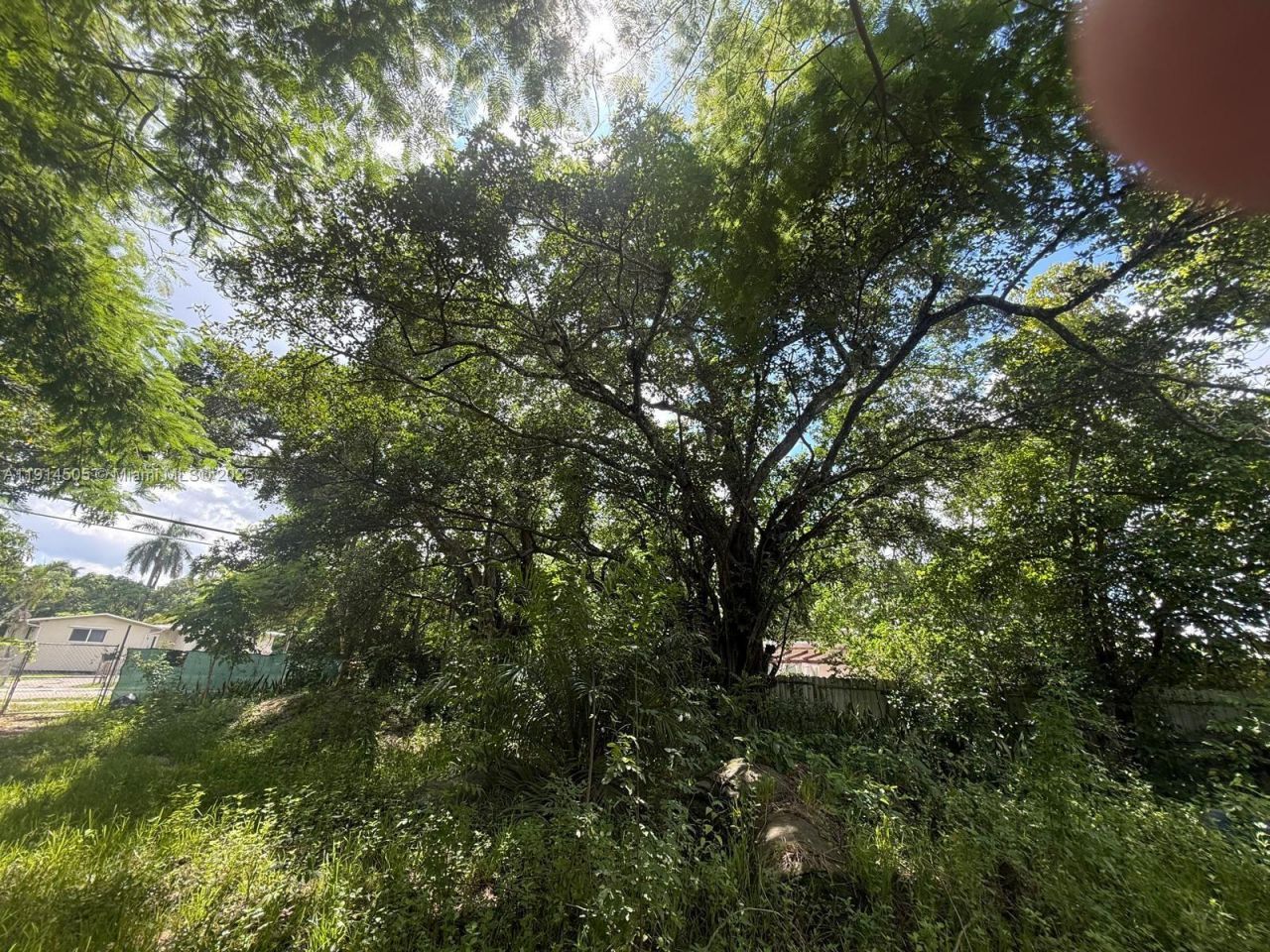 825 NE 149 St, North Miami, FL 33161 Photo