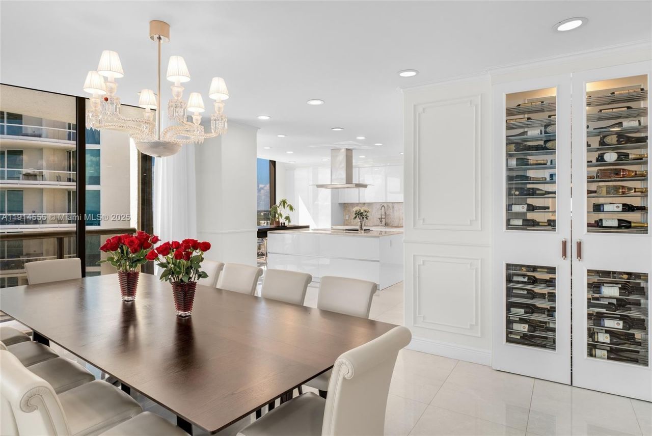 16275 Collins Ave, Unit UPH1, Sunny Isles Beach, FL 33160 Photo