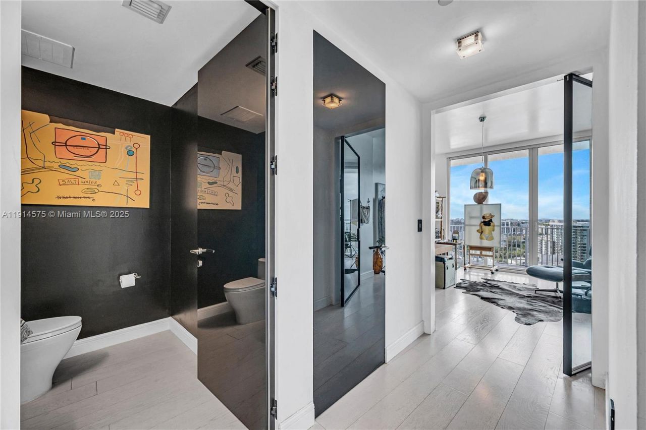 2020 N Bayshore Dr, Unit 1906, Miami, FL 33137 Photo