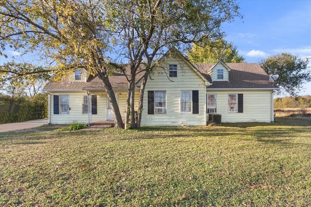 1601 E Texas Avenue, Mart, TX 76664 Main Photo