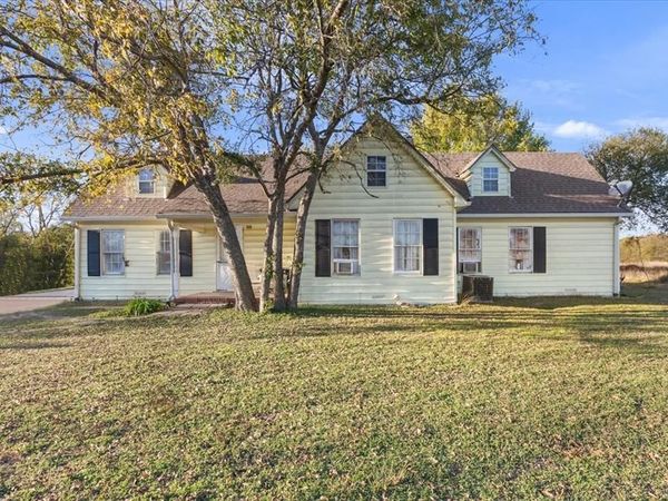 1601 E Texas Avenue, Mart, TX 76664