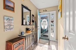 308 Killarney Dr. photo 4