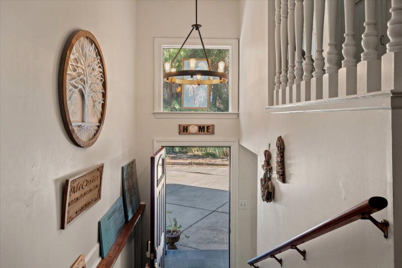 573 Remora Drive Photo 17