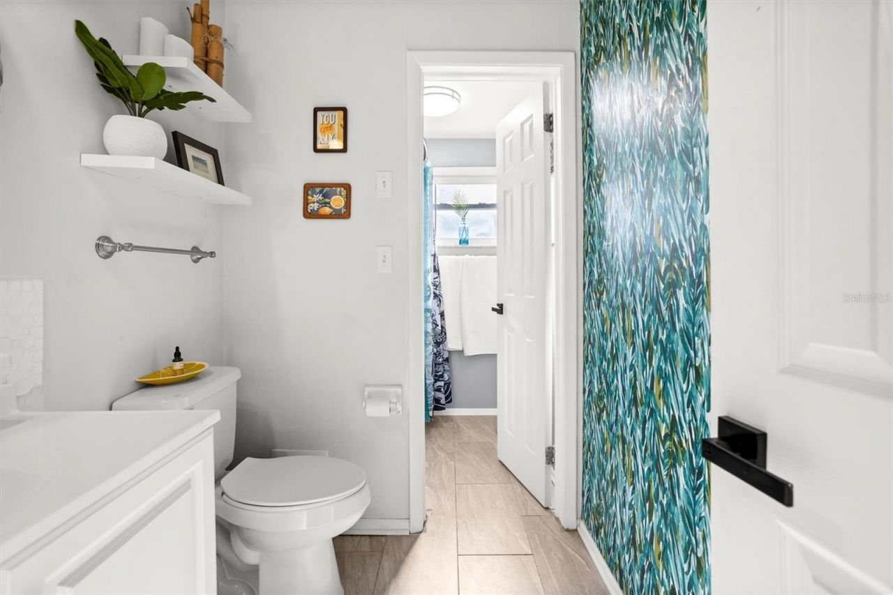 1018 55th Avenue N, Saint Petersburg, FL 33703 Photo