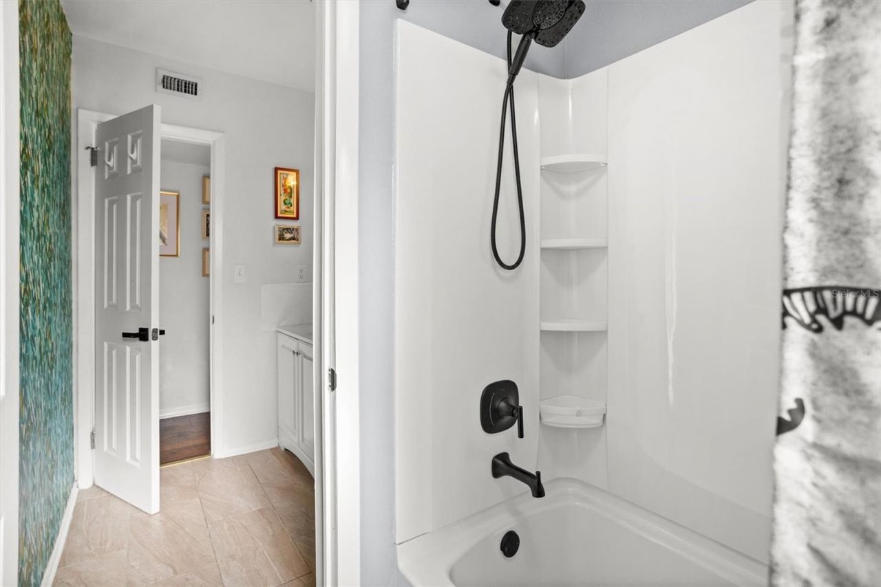 1018 55th Avenue N, Saint Petersburg, FL 33703 Photo