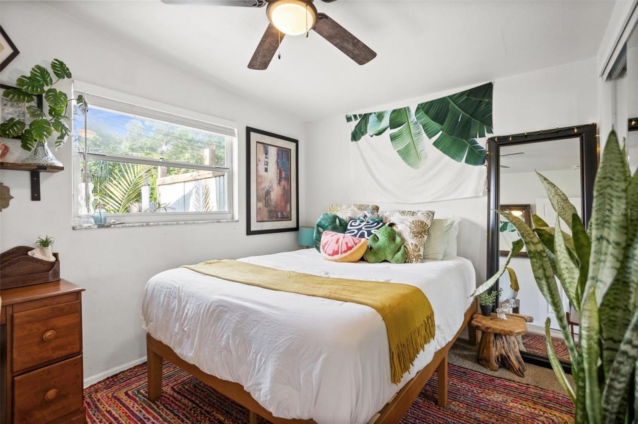 1018 55th Avenue N, Saint Petersburg, FL 33703 Photo