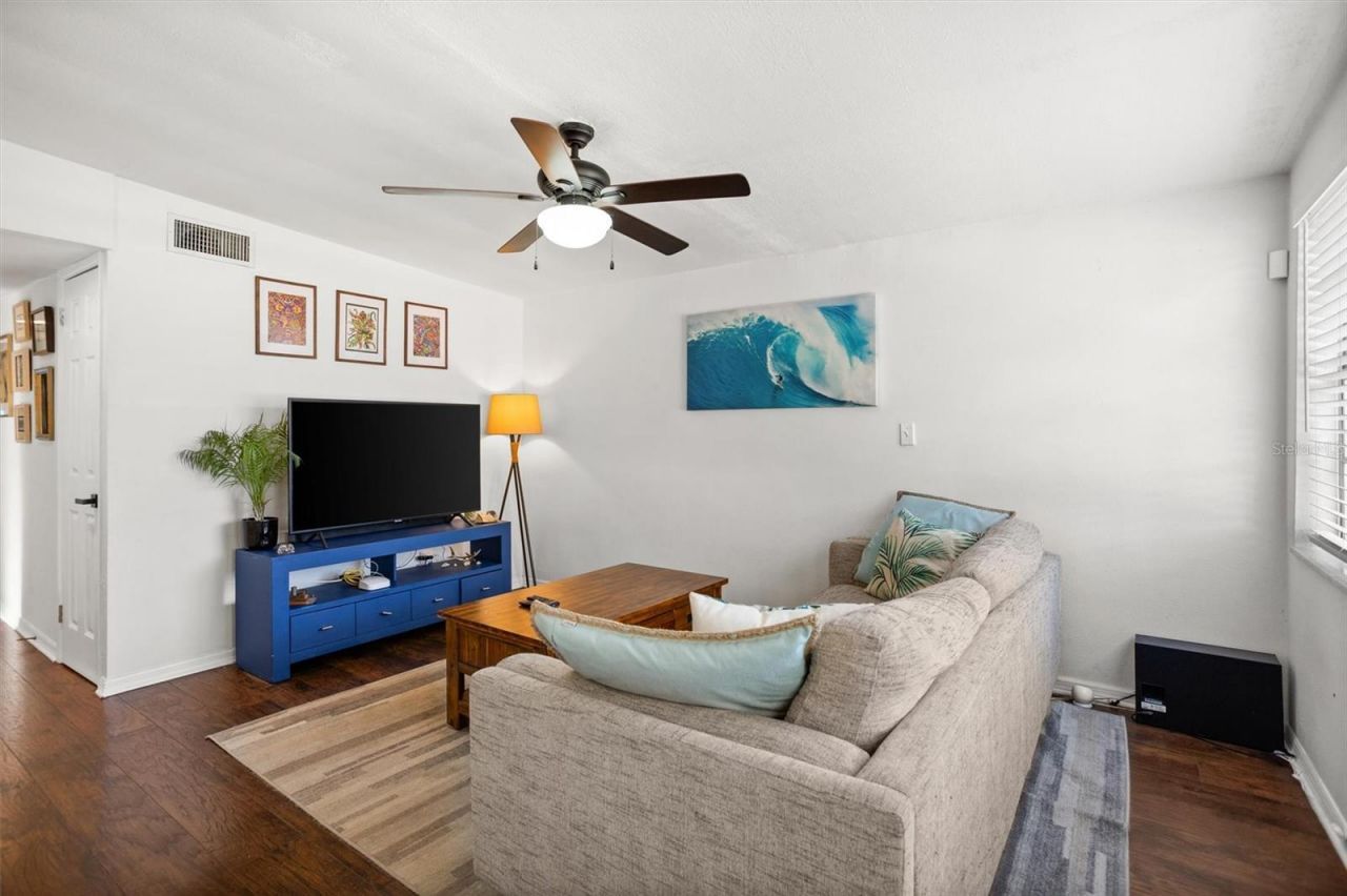 1018 55th Avenue N, Saint Petersburg, FL 33703 Photo