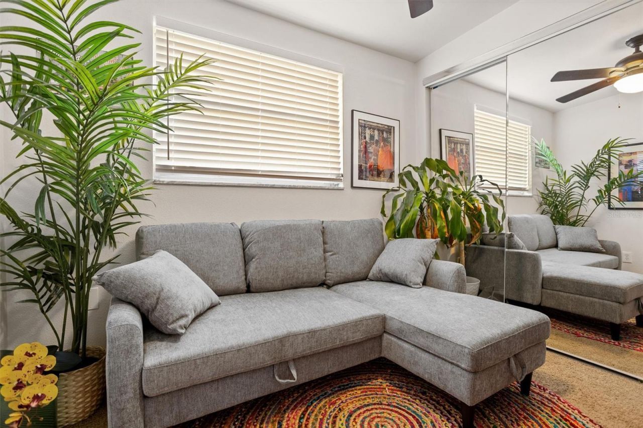 1018 55th Avenue N, Saint Petersburg, FL 33703 Photo