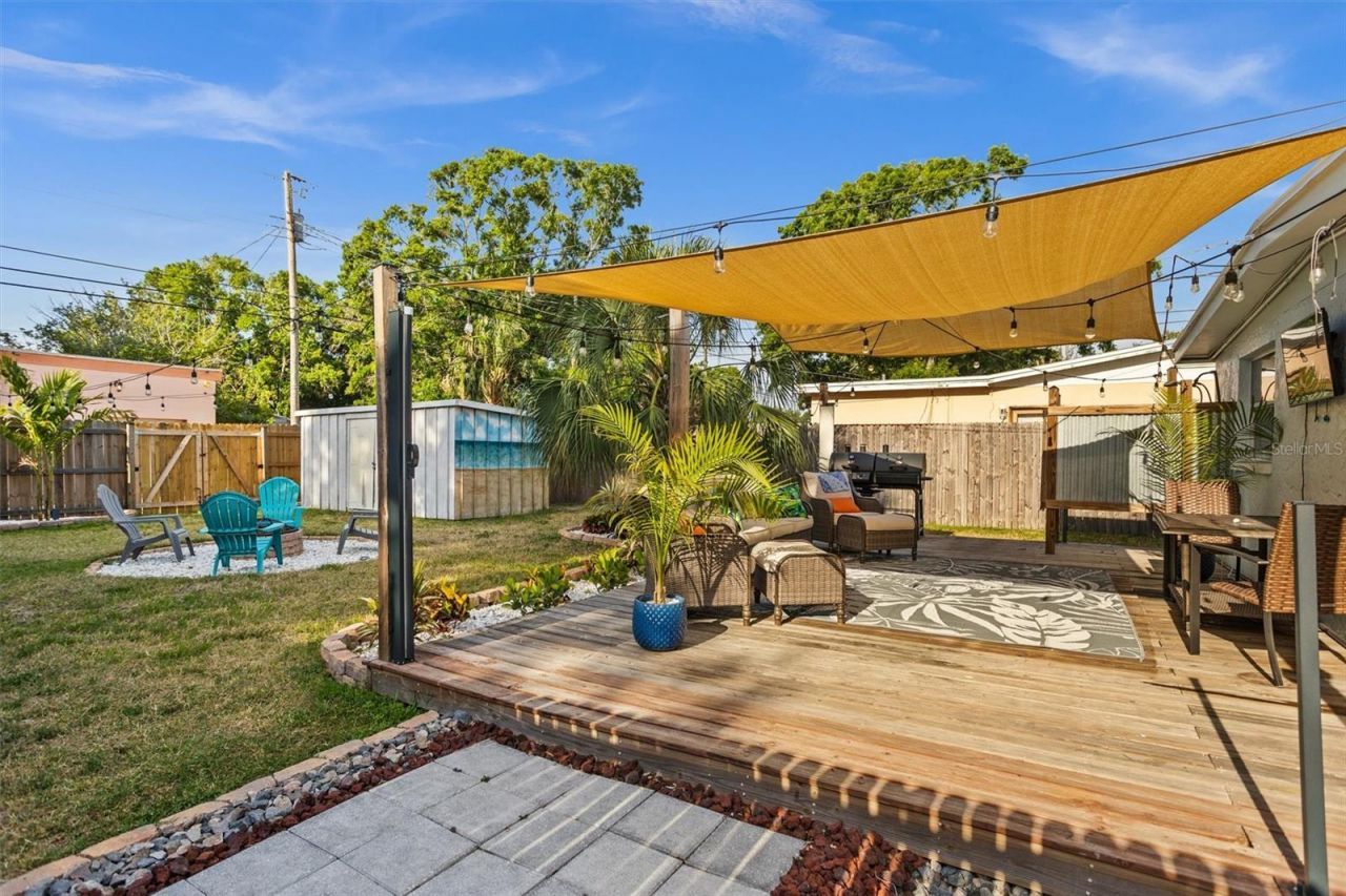 1018 55th Avenue N, Saint Petersburg, FL 33703 Photo