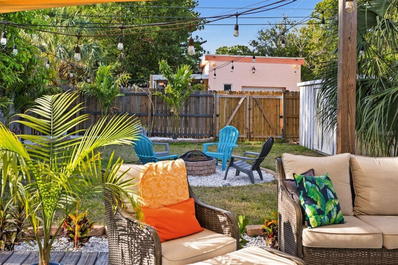 1018 55th Avenue N, Saint Petersburg, FL 33703 Photo