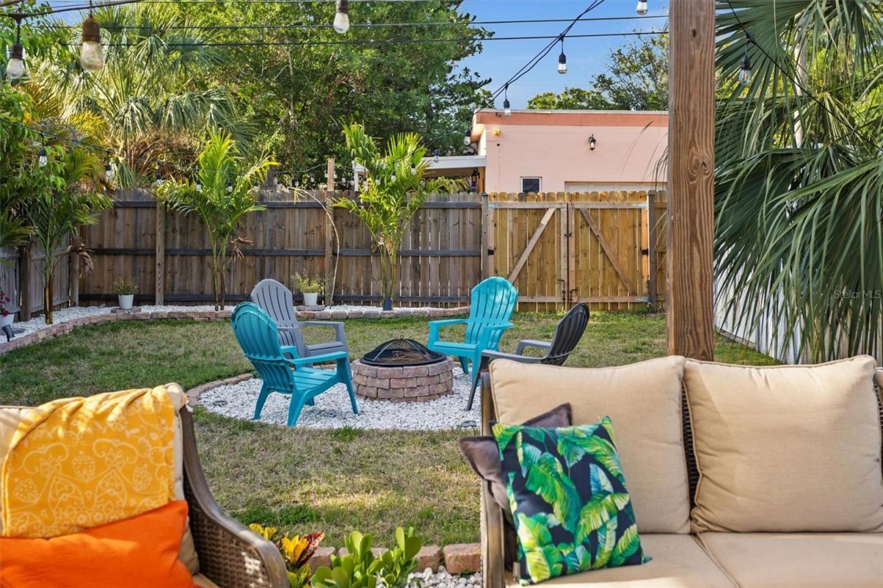 1018 55th Avenue N, Saint Petersburg, FL 33703 Photo