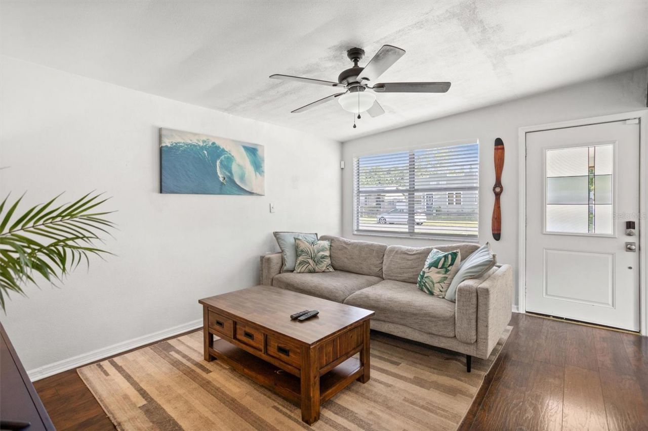 1018 55th Avenue N, Saint Petersburg, FL 33703 Photo