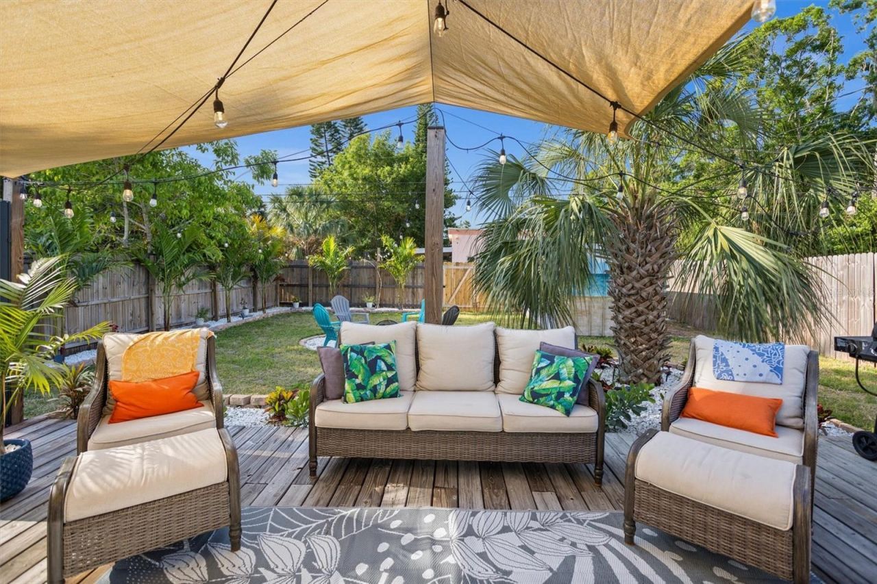 1018 55th Avenue N, Saint Petersburg, FL 33703 Photo