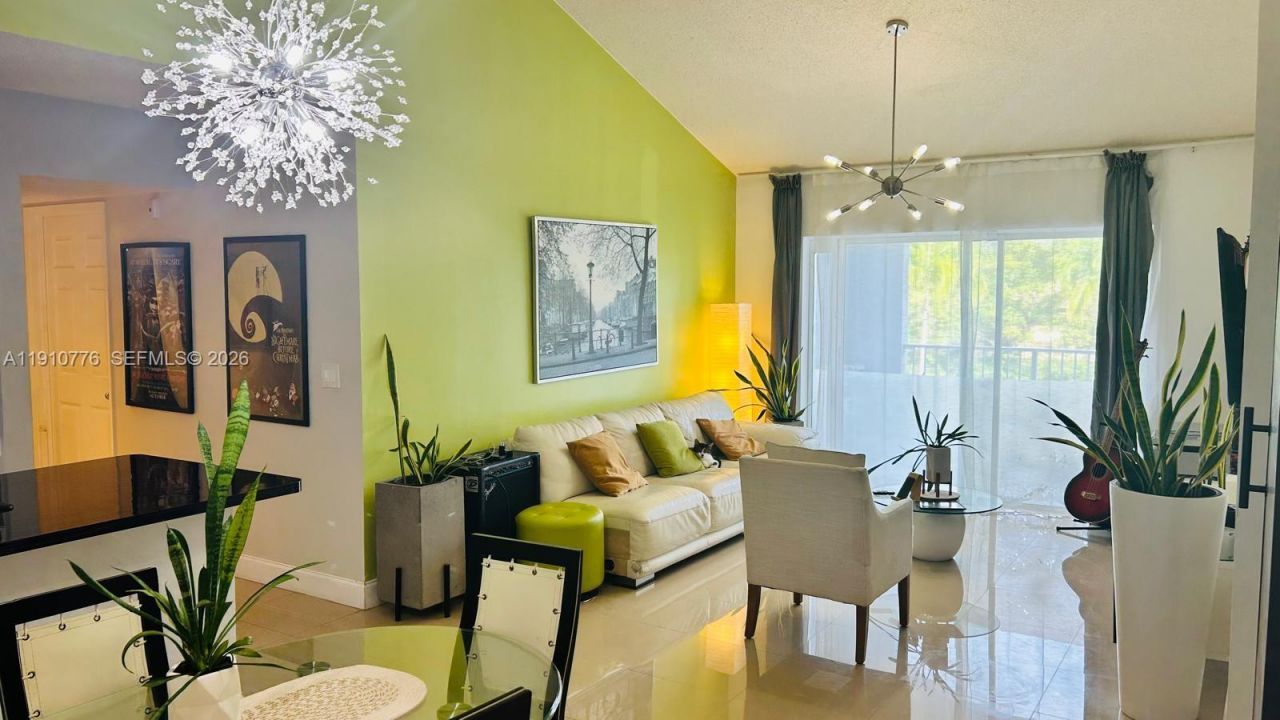 2600 S University Dr, Unit 229, Davie, FL 33328 Photo