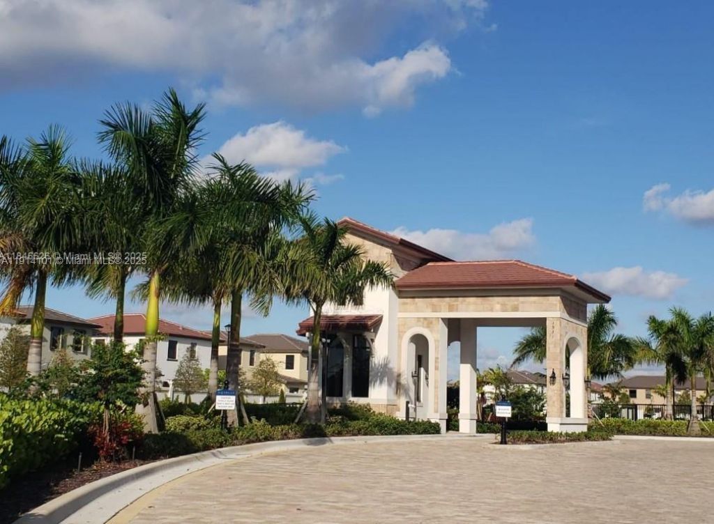 3310 W 114th Ter, Unit ., Hialeah, FL 33018 Photo