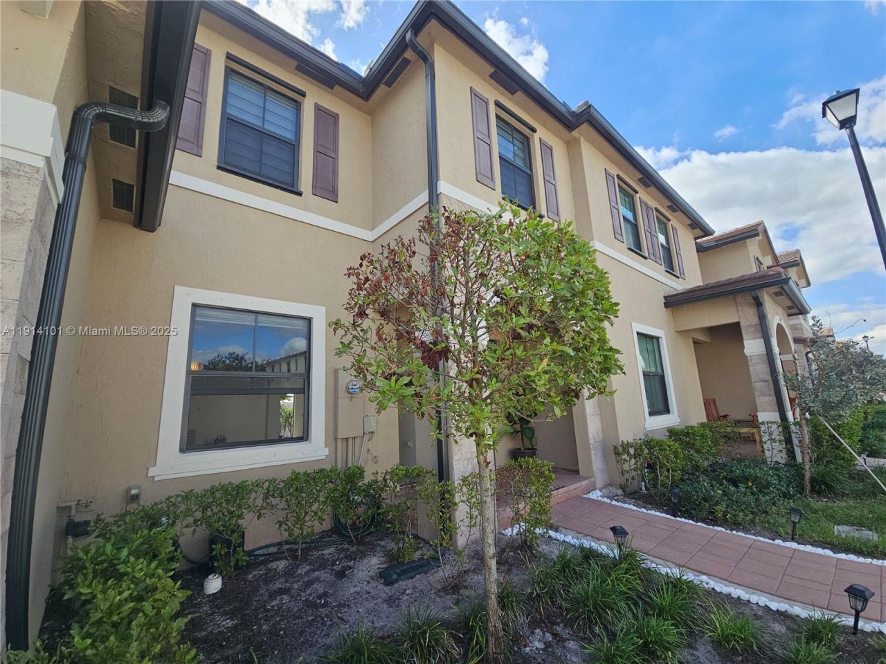 3310 W 114th Ter, Unit ., Hialeah, FL 33018 Photo