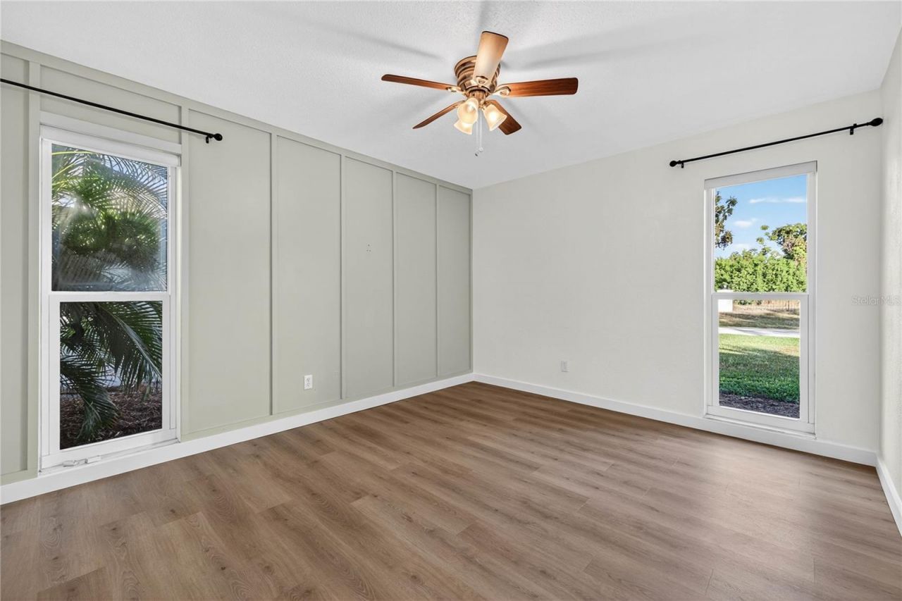 5833 25th Street S, Saint Petersburg, FL 33712 Photo