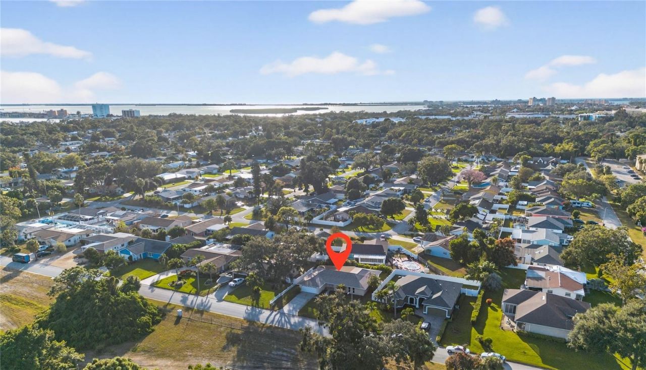 5833 25th Street S, Saint Petersburg, FL 33712 Photo