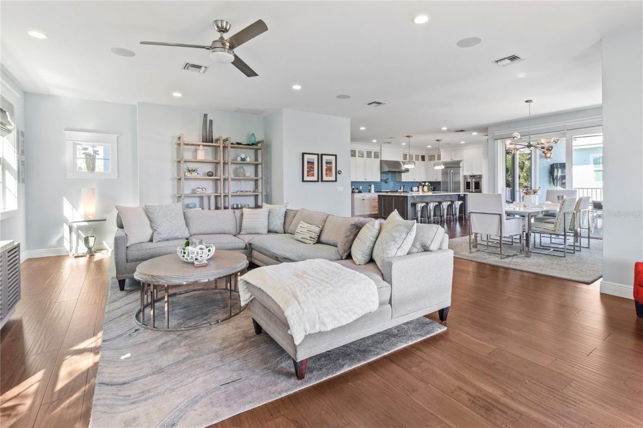 519 Villa Rosa Way, Anna Maria, FL 34216 Photo