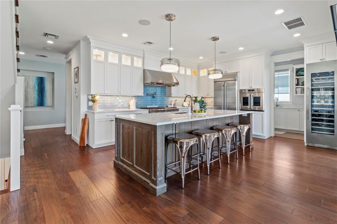 519 Villa Rosa Way, Anna Maria, FL 34216 Photo