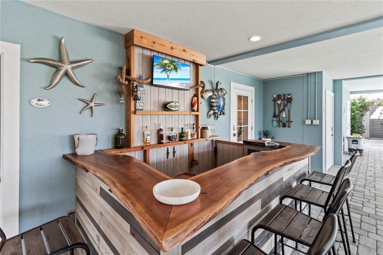 519 Villa Rosa Way, Anna Maria, FL 34216 Photo