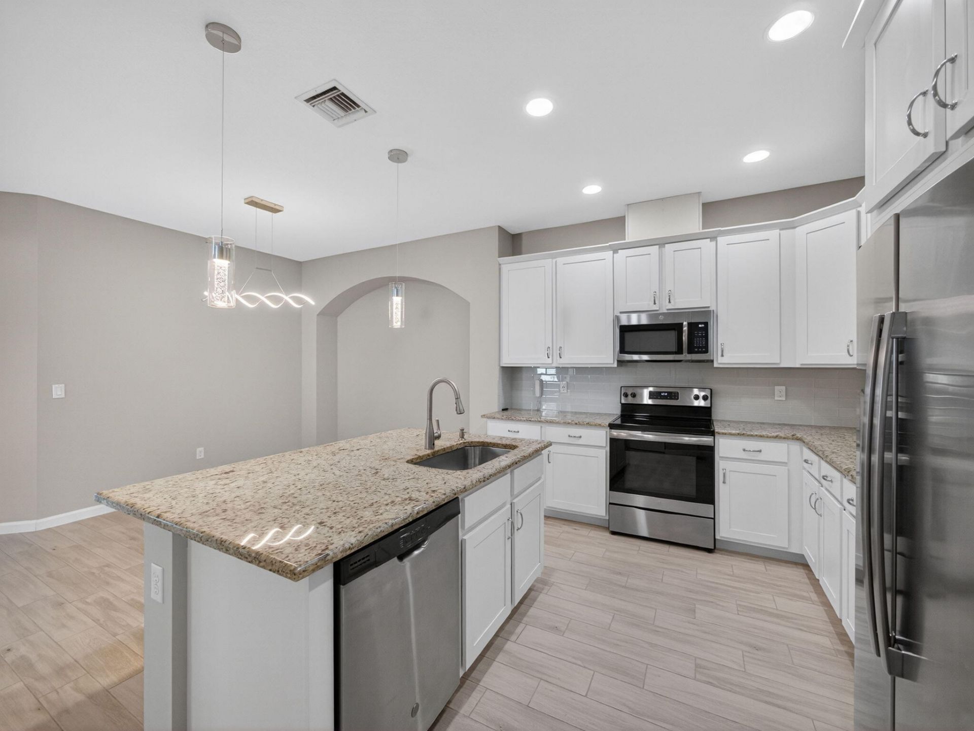 12873 SW Lake Fern Circle, Port Saint Lucie, FL 34987 Photo