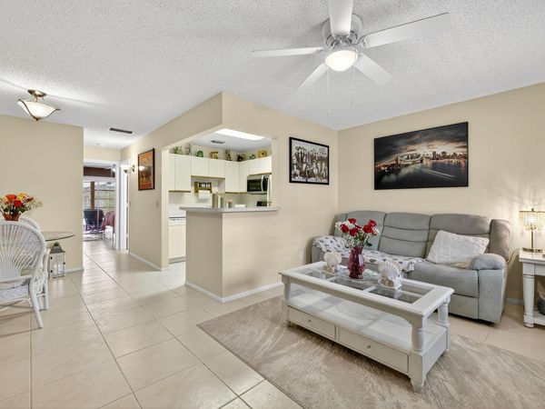 23 Lake Vista Trail, Unit 204, Port St. Lucie, FL 34952