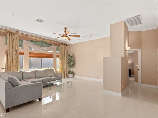 2555 Sundew Avenue, Henderson, NV 89052