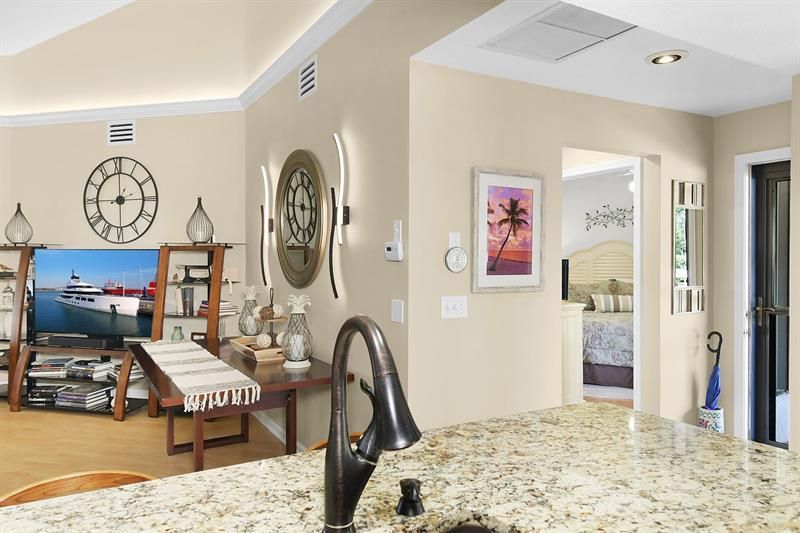 6040 SE Martinique Dr, Unit 201, Stuart, FL 34997 Photo