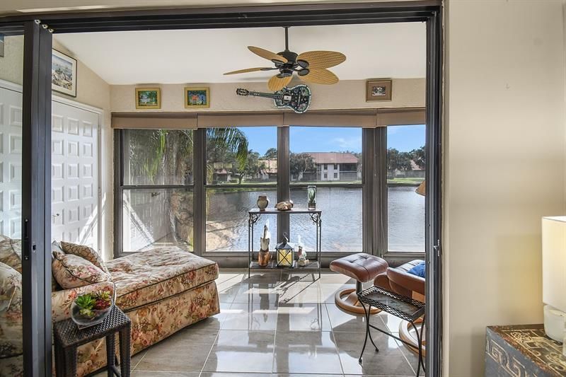 6040 SE Martinique Dr, Unit 201, Stuart, FL 34997 Photo