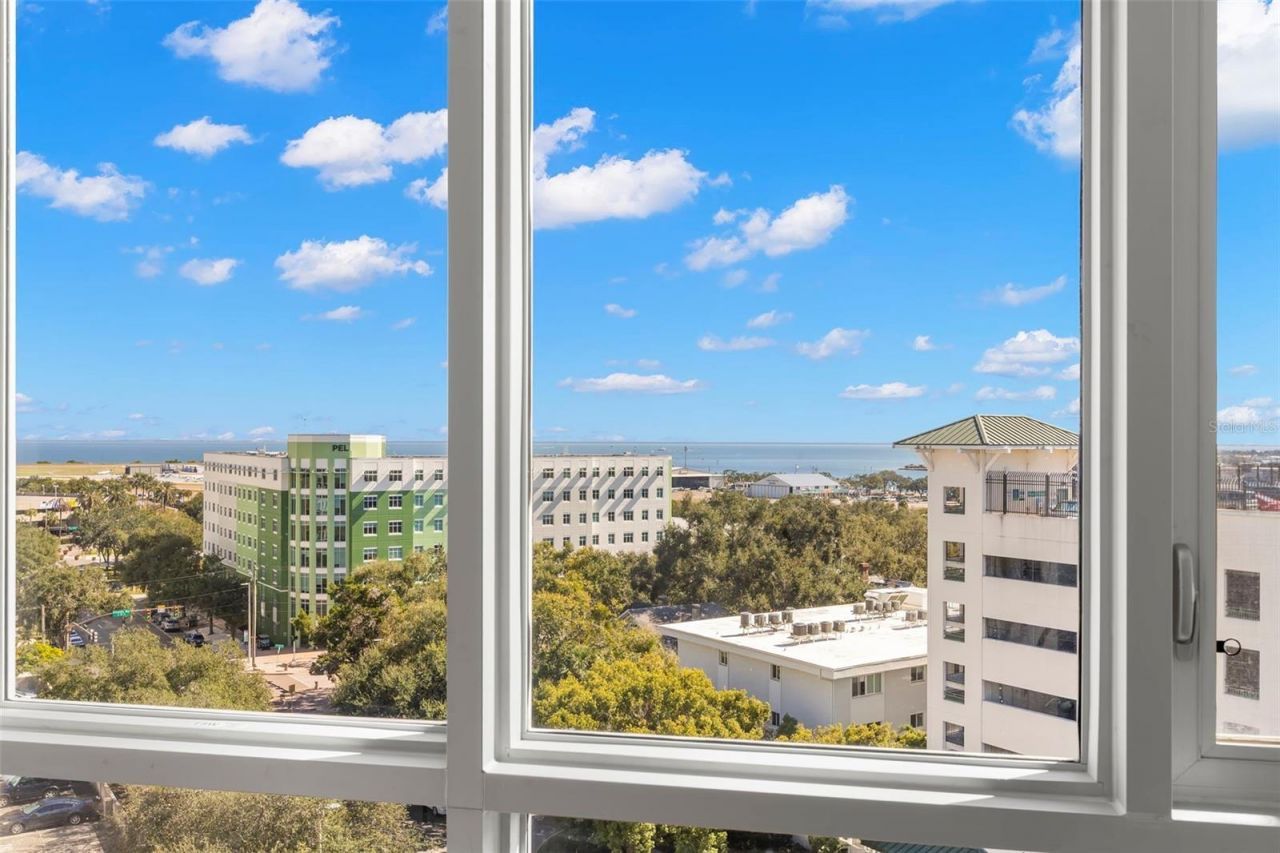 470 3rd Street S, Unit 921, Saint Petersburg, FL 33701 Photo