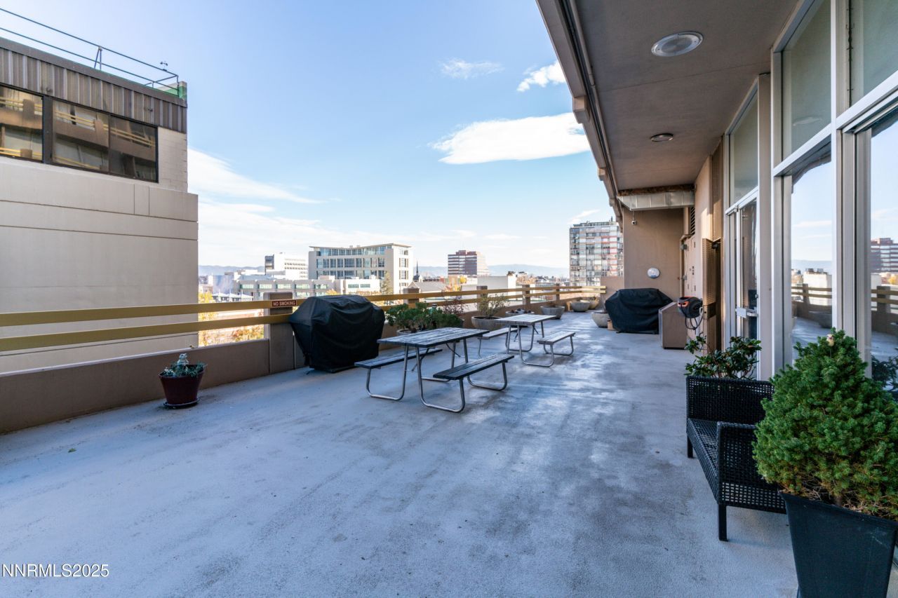 100 N Arlington Avenue, Unit 7I, Reno, NV 89501 Photo