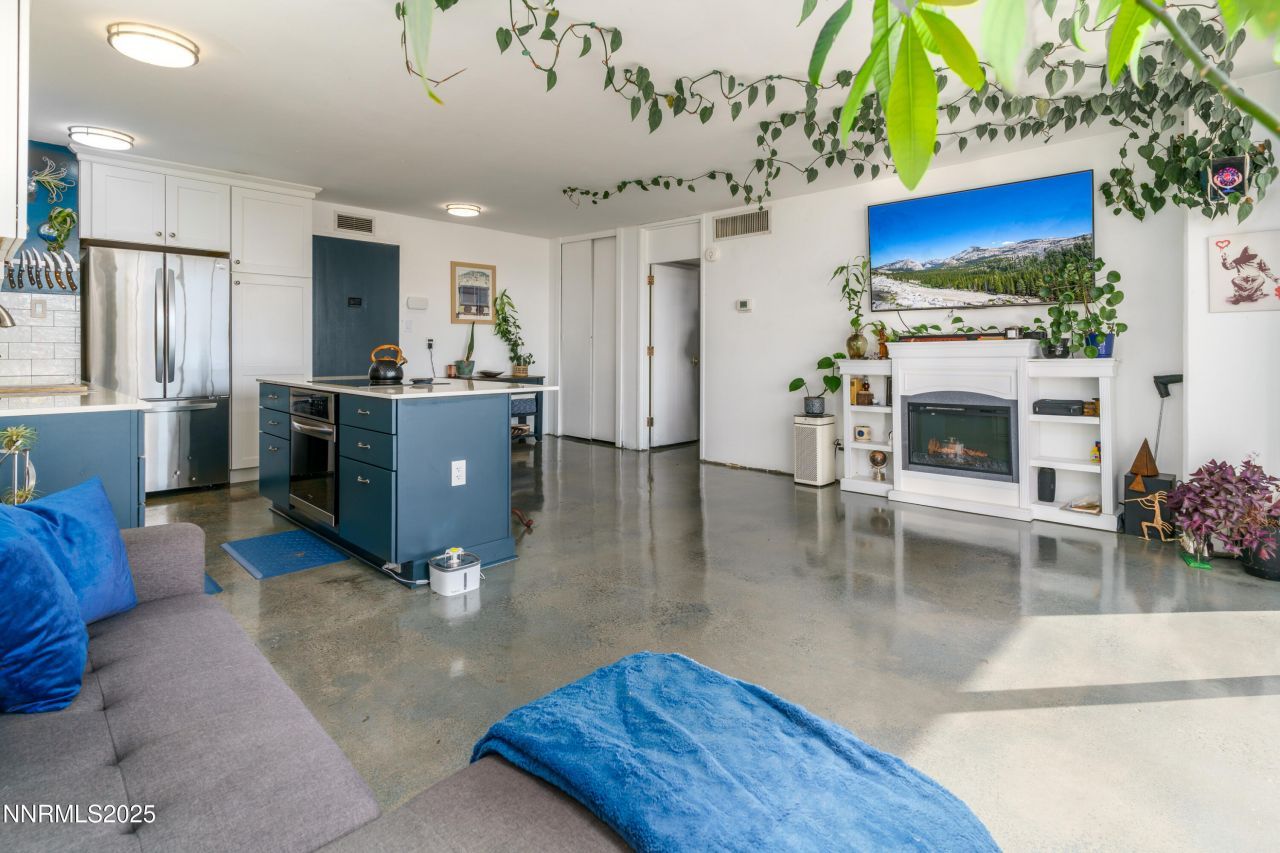 100 N Arlington Avenue, Unit 7I, Reno, NV 89501 Photo