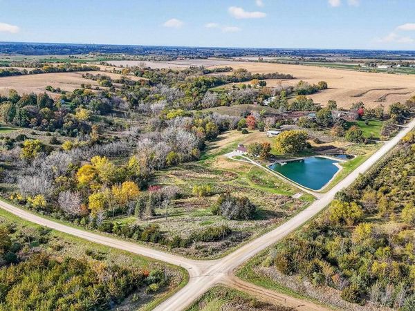 1991 260Th Avenue, Osceola, IA 50213