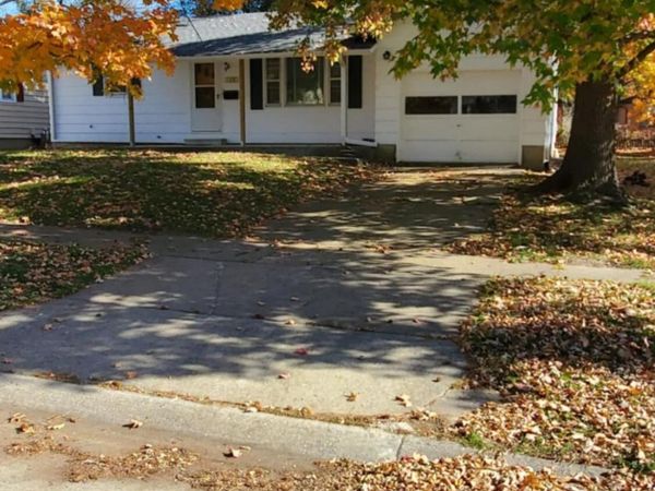 1108 N Washington Street, Mexico, MO 65265