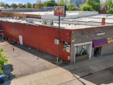 1019 Main Street, Niagara Falls, NY 14301