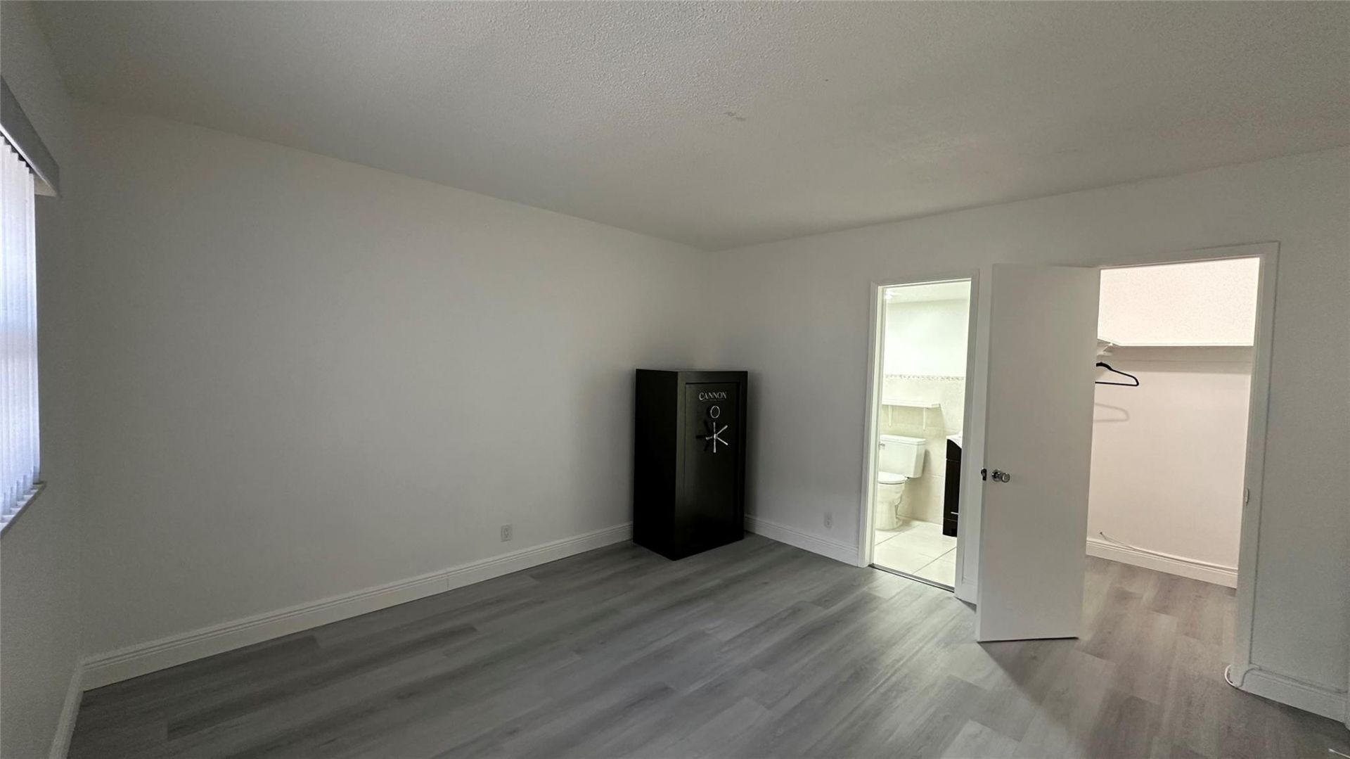 651 Pine Drive, Unit 204, Pompano Beach, FL 33060 Photo