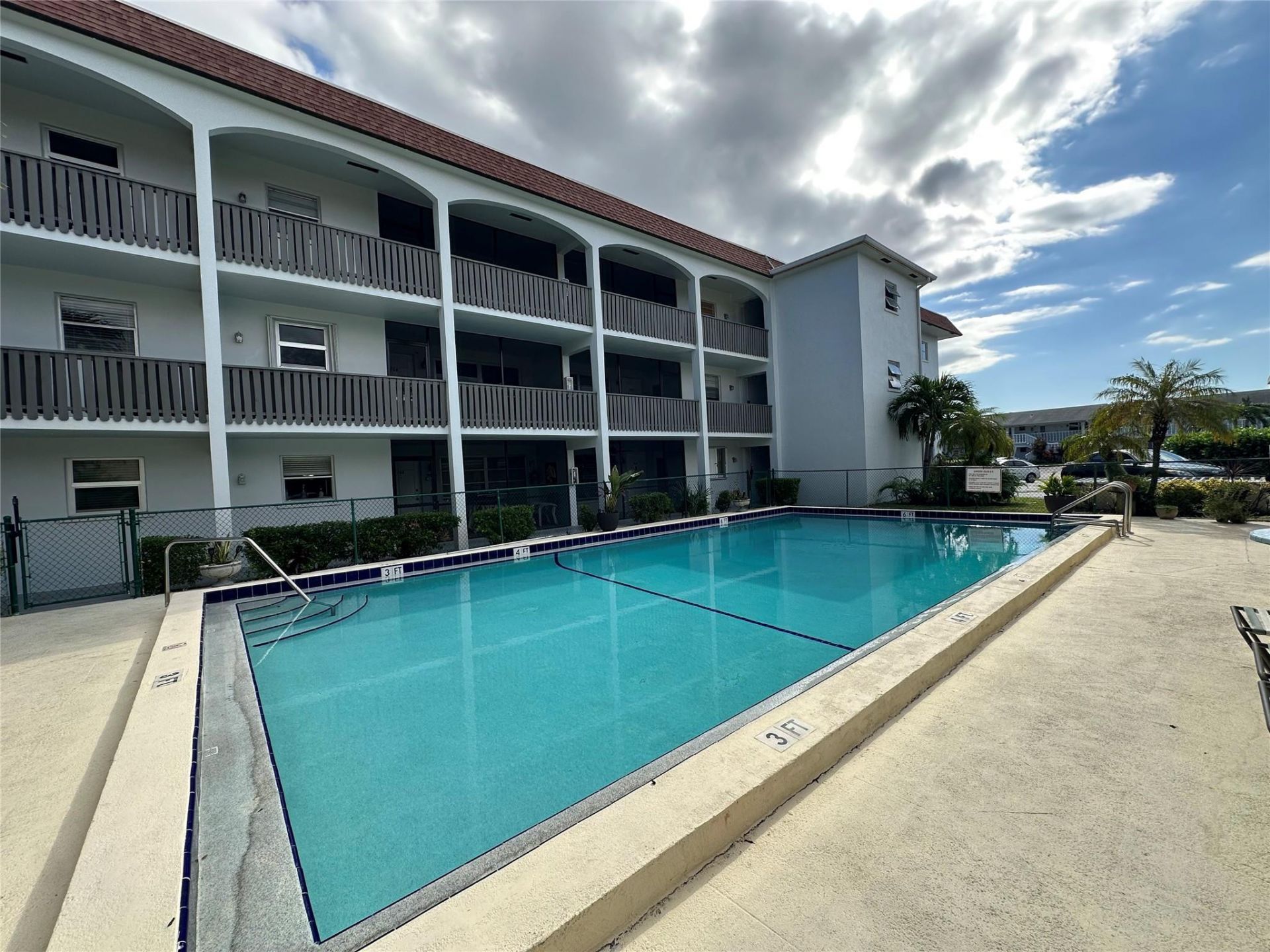 651 Pine Drive, Unit 204, Pompano Beach, FL 33060 Photo