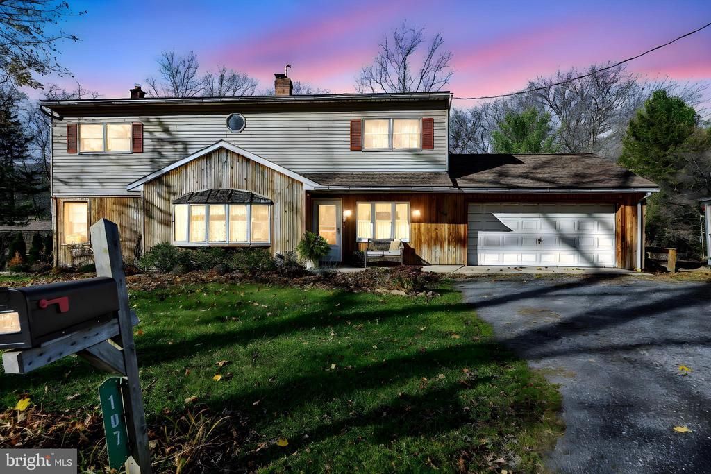 107 Moonshine Road, Jonestown, PA 17038 Main Photo