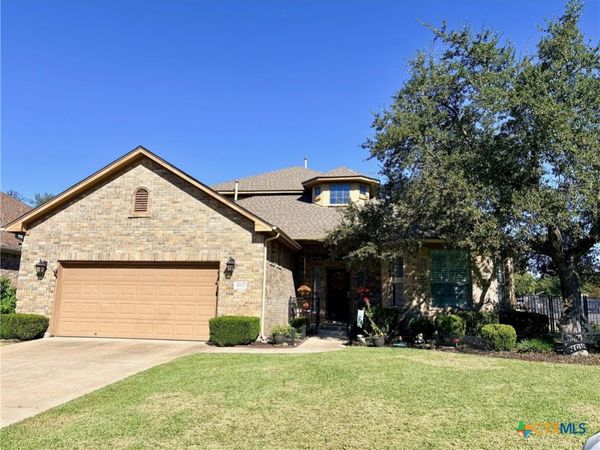 4802 Hidden Springs Trail , Georgetown, TX 78633