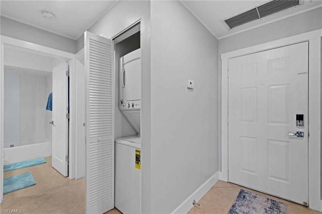 3320 Olympic Dr, Unit 126, Naples, FL 34105 Photo