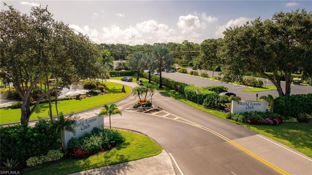 3320 Olympic Dr, Unit 126, Naples, FL 34105 Photo