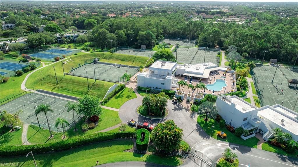 3320 Olympic Dr, Unit 126, Naples, FL 34105 Photo