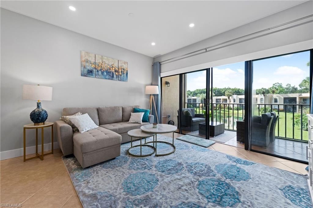 3320 Olympic Dr, Unit 126, Naples, FL 34105 Photo