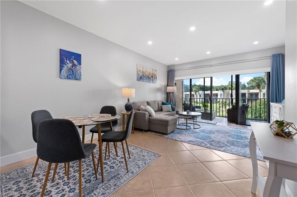 3320 Olympic Dr, Unit 126, Naples, FL 34105 Photo