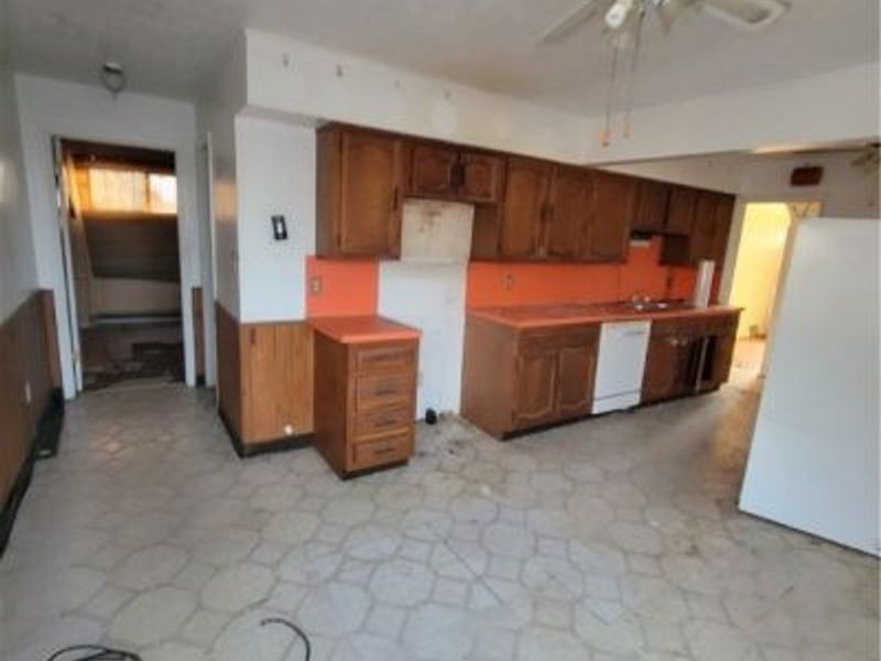 4189 Lee Road, Cleveland, OH 44128 Photo 12