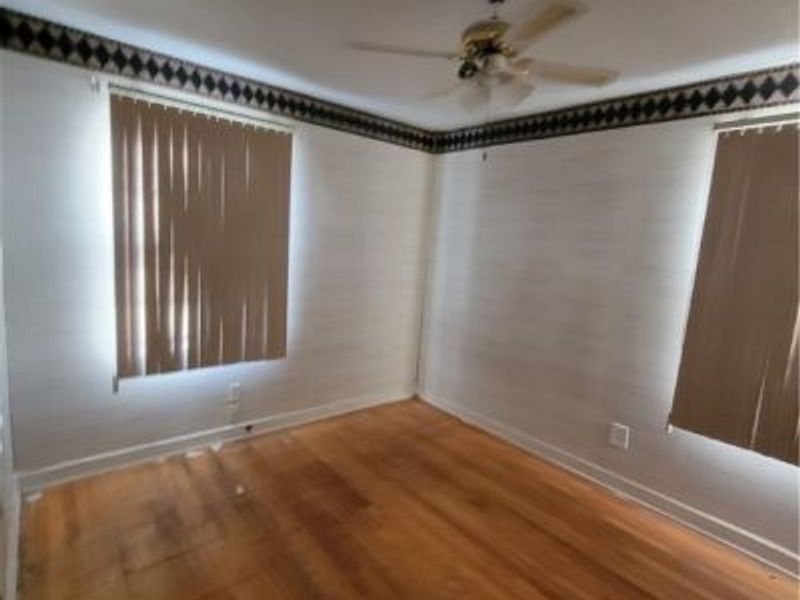 4189 Lee Road, Cleveland, OH 44128 Photo 8