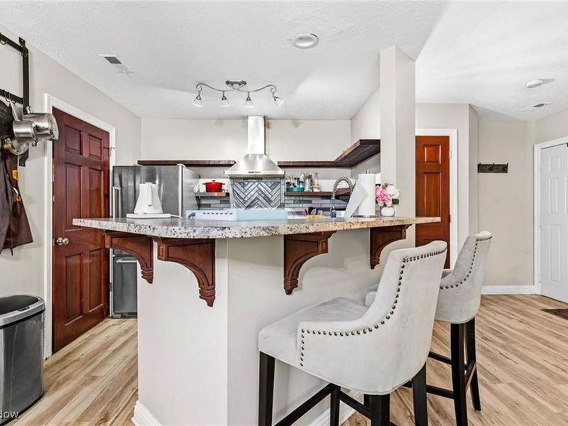 1452 Buckingham Gate Boulevard, Cuyahoga Falls, OH 44221 Photo 6