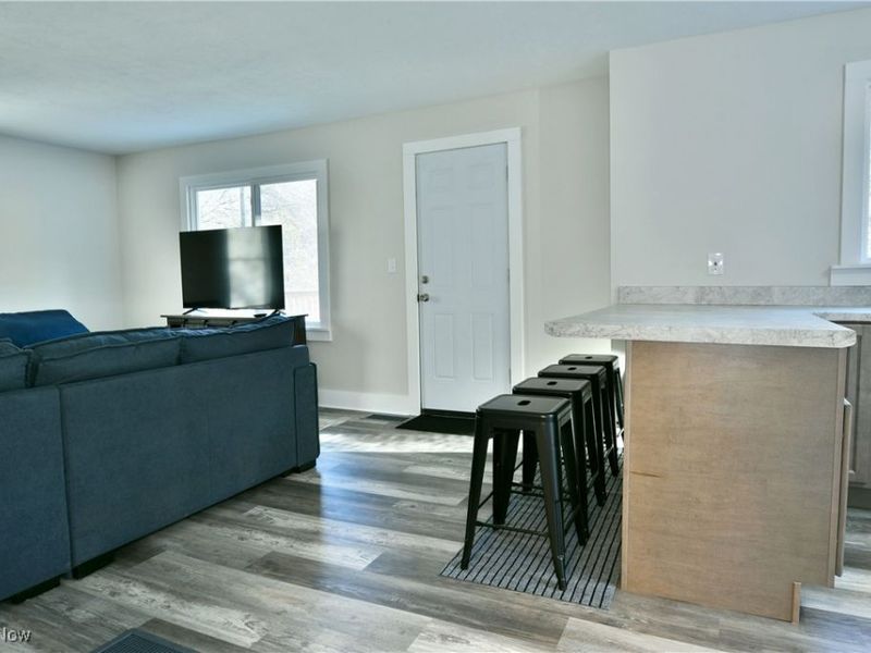 247 Township Road 306, Hammondsville, OH 43930 Photo 10